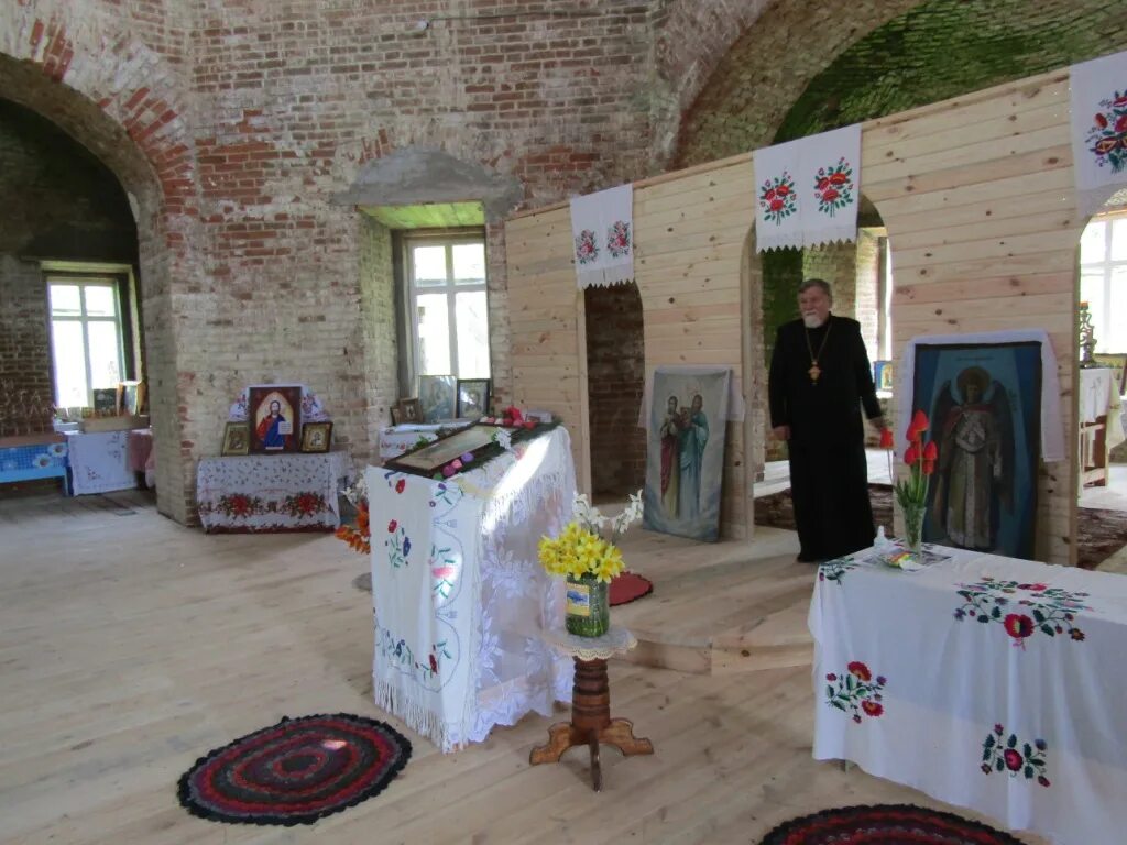 новая романовка мглинский район церковь. погода в новой романовке. новая романовка брянская область. храм покрова в новой романовке. поселок романовка саратовской области.