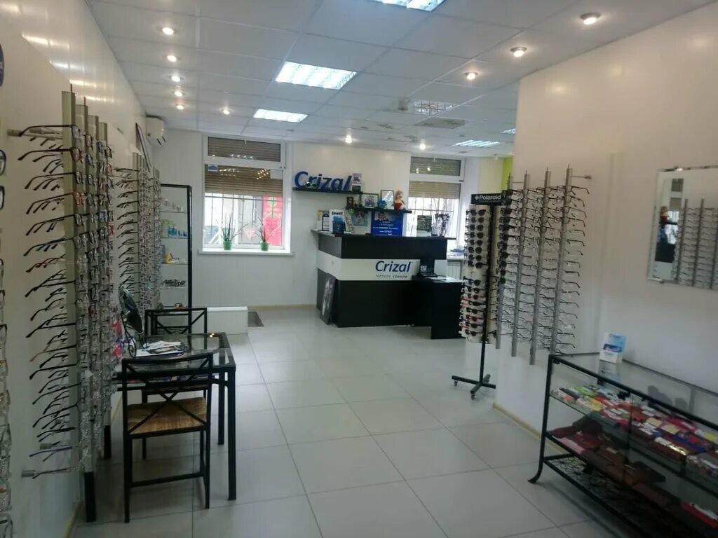 милицейская 21 киров. Proff оптика. салон оптики очкарик. оптика давыдов. прагматик магазин оптики.