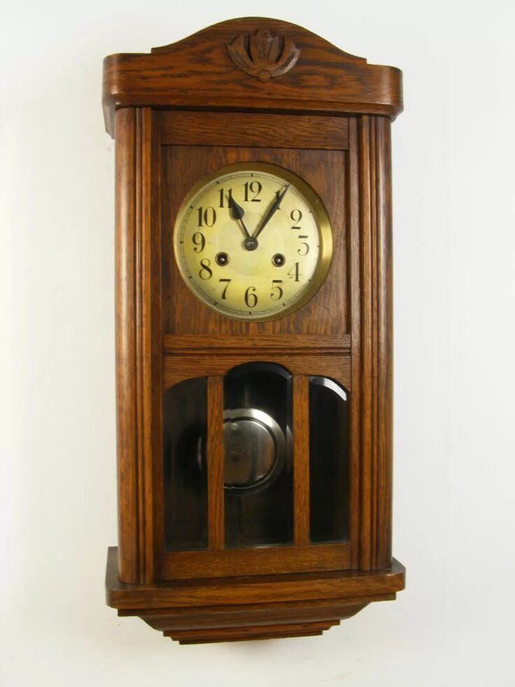 Купить корпус деревянных настенных часов. Gustav Becker наручные часы. Настенные часы Юнганс 20 век. Часы Юнгханс 1910.