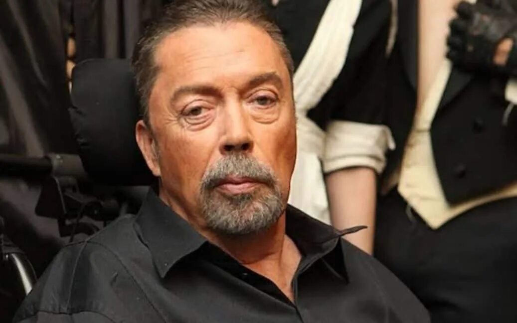 Tim curry