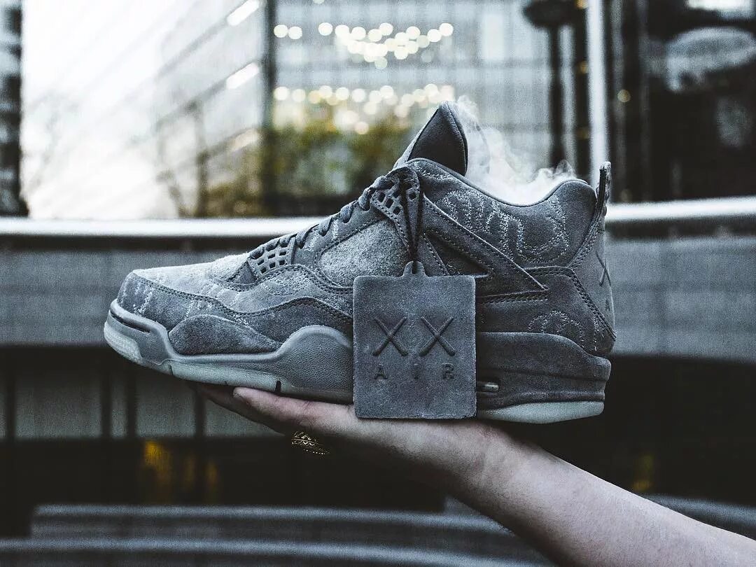 Jordan 4 KAWS. Кроссовки Air Jordan 4 KAWS. KAWS X Nike. Nike Jordan KAWS. Nike kaws 4