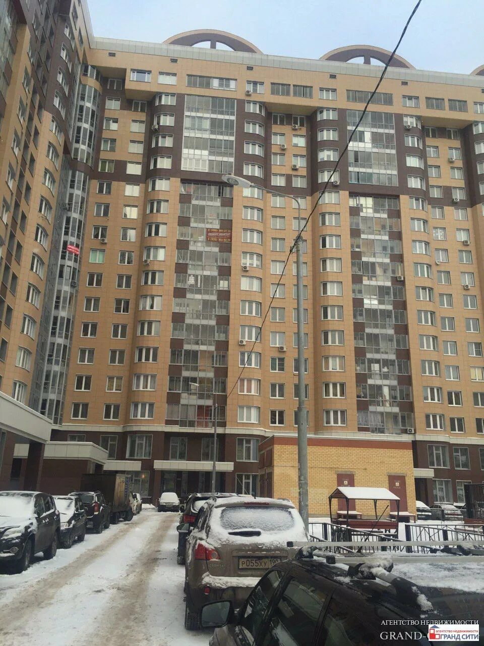 Королева д 30. 30, санкт петербург. Серебристый бульвар проспект королева. Сипайлово академика королева дом 10. Садовая 7 дом королев.