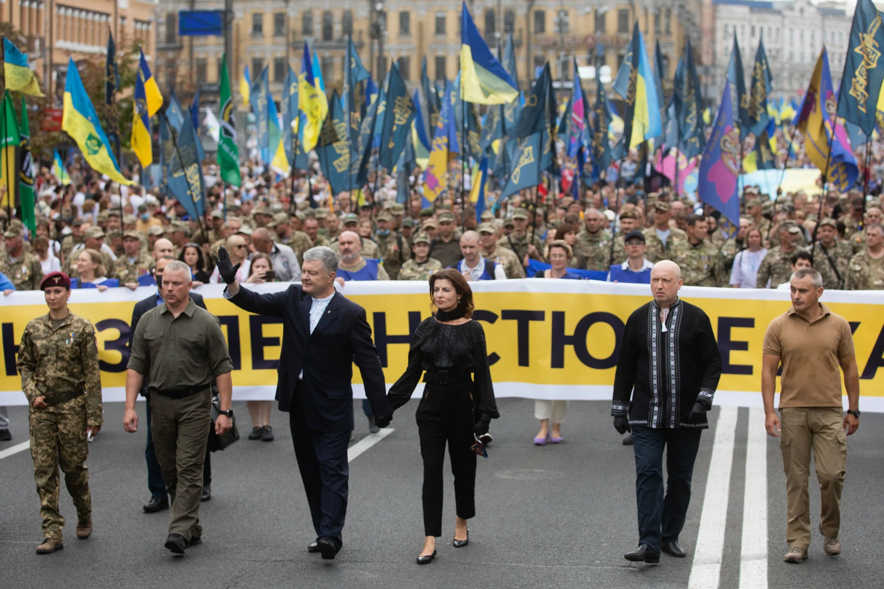 Киев парад на день независимости. День независимости украины дата. Крещатик киев 2022. 24 августа киев. 24 августа киев.