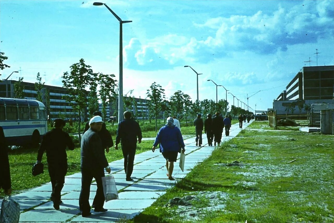 Припять 1970 чаэс. 4 февраля 1970 основан город припять. Припять до 1986 года. Припять 1986 год. Припять 1970 стройка.