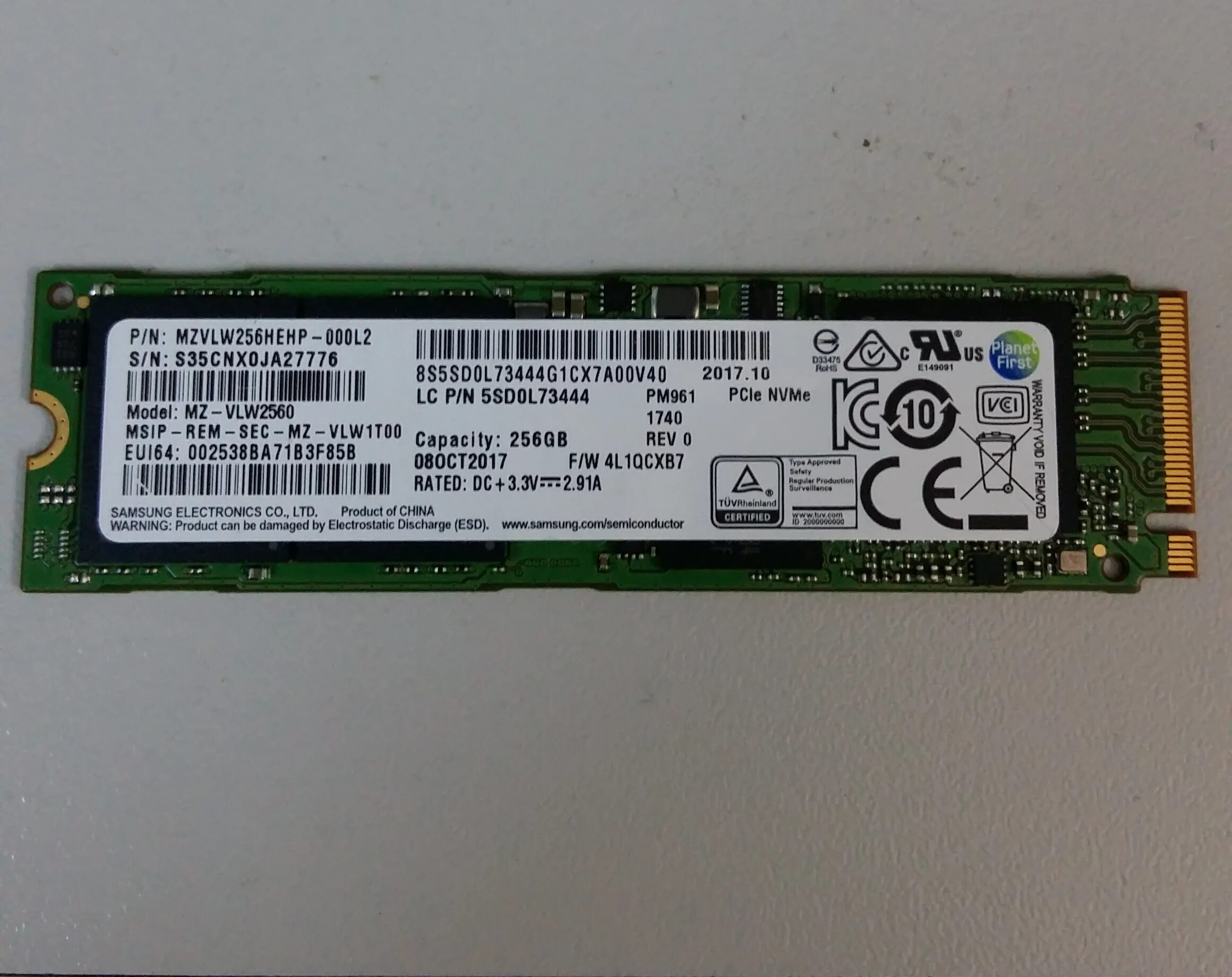 Samsung ssd 256. Samsung MZ vlw2560. Samsung pm961 NVME. Дисковый накопитель Samsung mzvlw256hehp-000l7 (256 ГБ, PCI-E 3.0 x4). SSD Samsung mzvlw256hehp-000l2.