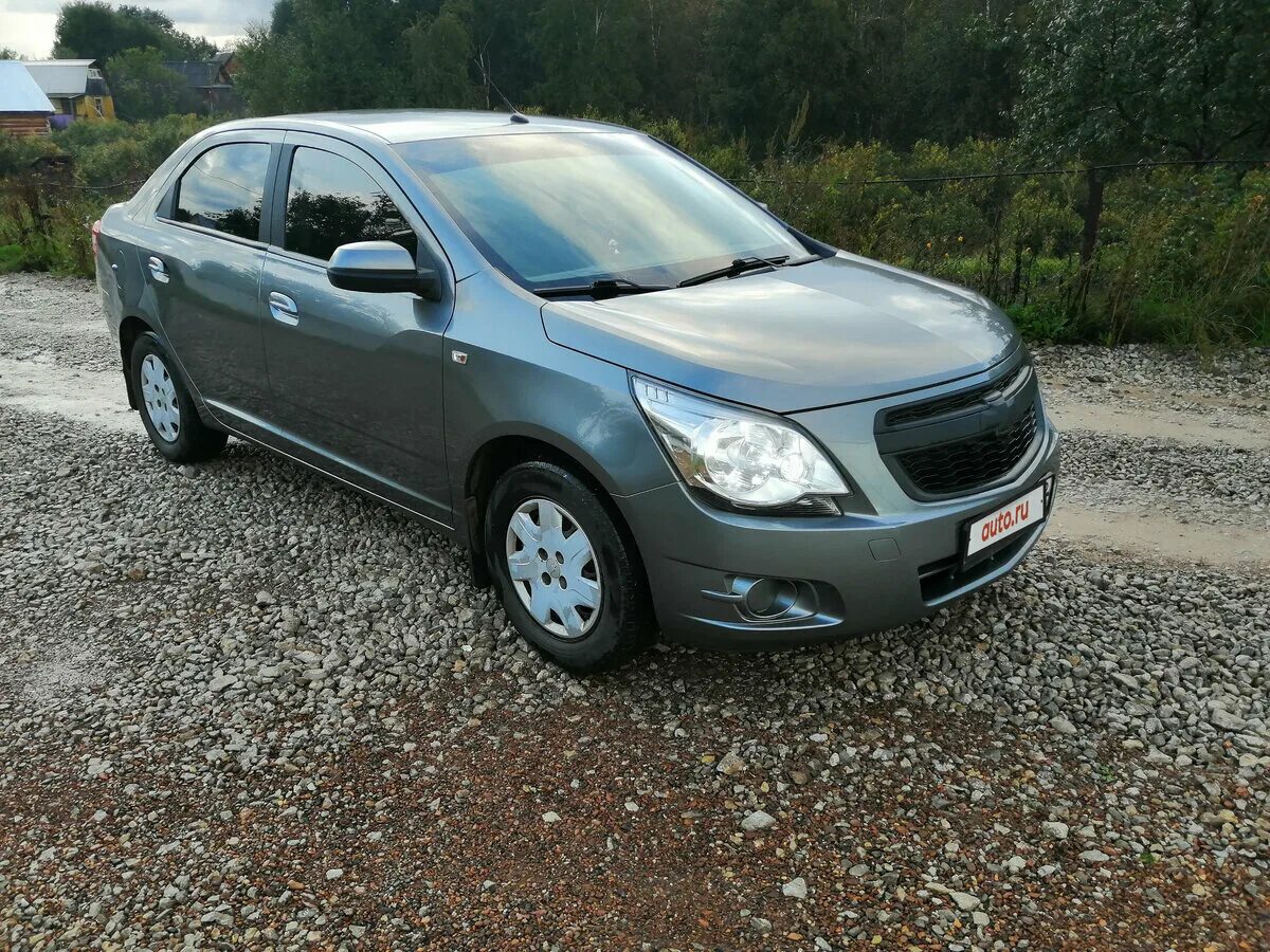 Авито шевроле кобальт с пробегом. Chevrolet cobalt серый. chevrolet cobalt темно серый. шевроле кобальт 13 года. авто ру серый шевроле кобальт 2013.