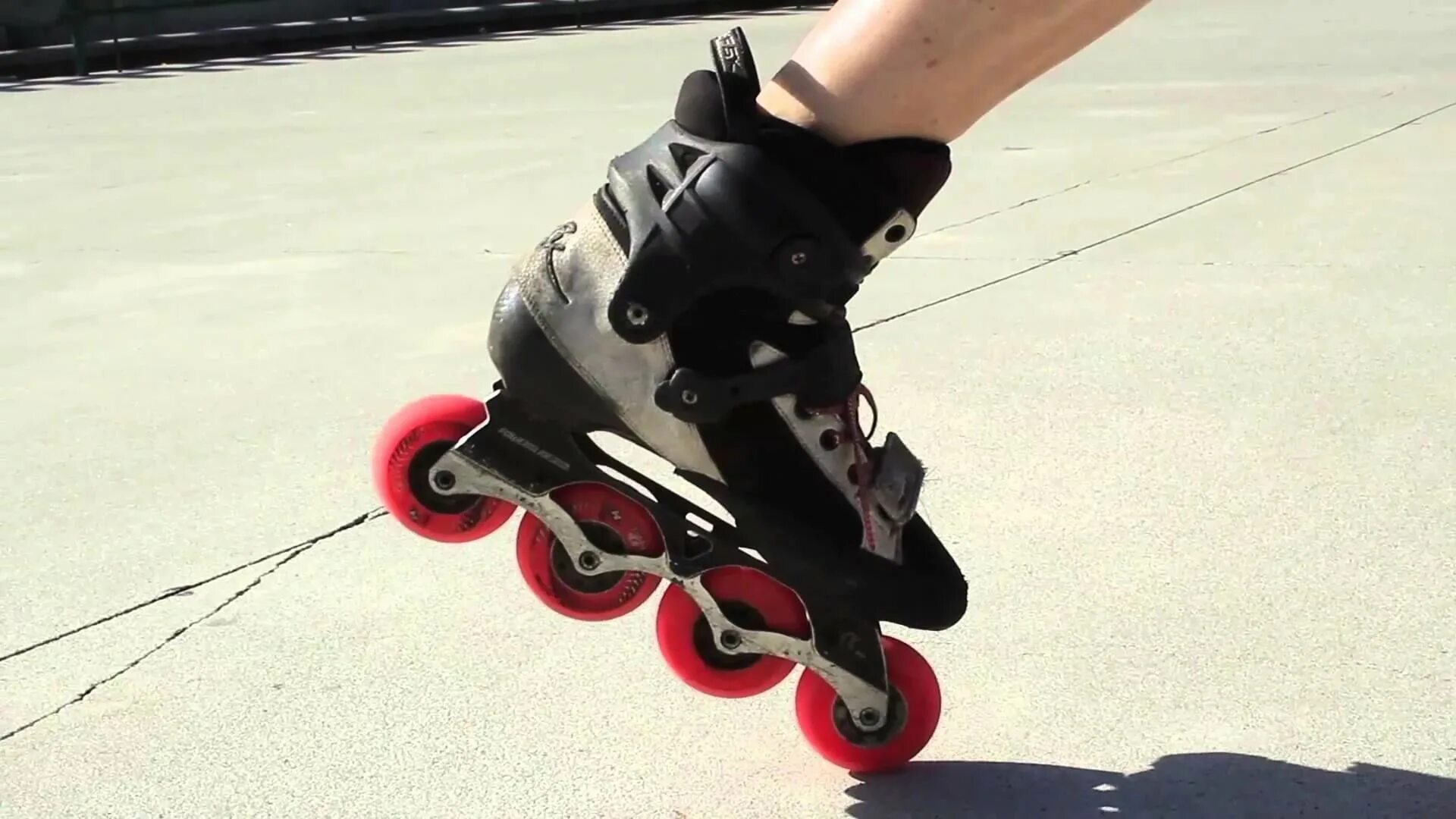 Ролики где делают. Роликовые коньки my area exolution 200 blackred. inline skates or roller skates. роликовые коньки торнадо райд. ролики inline skates 2010 взрослве.