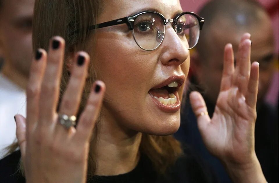 Собчак. Журналистка. Собчак 2007. Собчак инфоцыгане. Собчак вопрос.