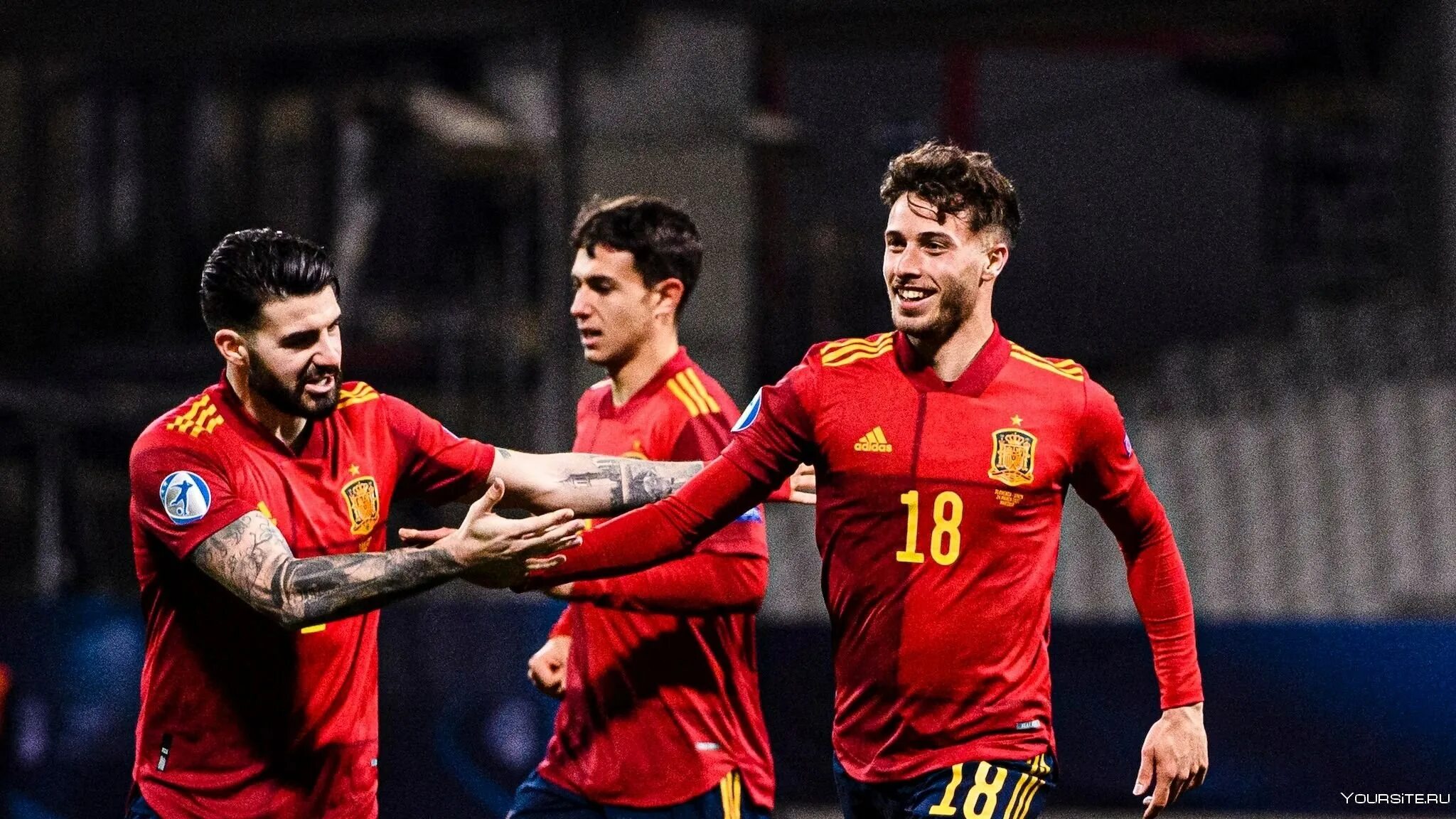 Испания страна футбола. Футбол сборная Испания 2021. Сборная Испании по футболу 2021. Красная фурия сборная Испании. Сборная команда Испании.