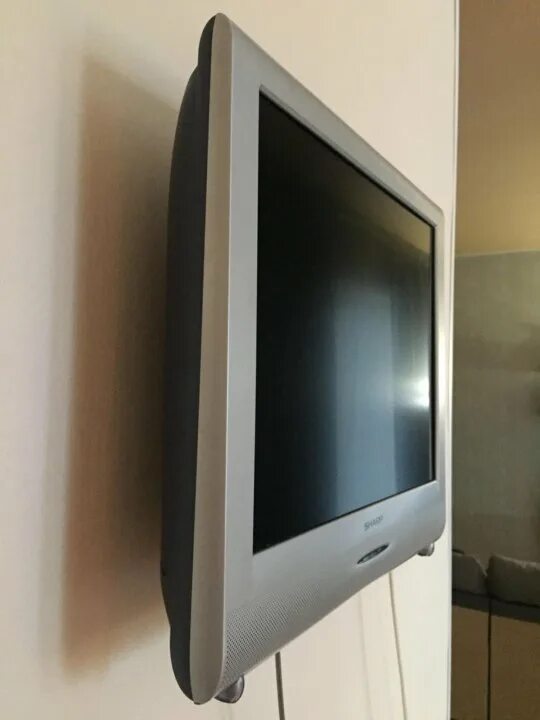 Sharp lc 20sh2e характеристики. Телевизор шарп 20. Lc-20 sh1e lcd. Телевизор шарп 20. Sharp model lc-20sh2e.