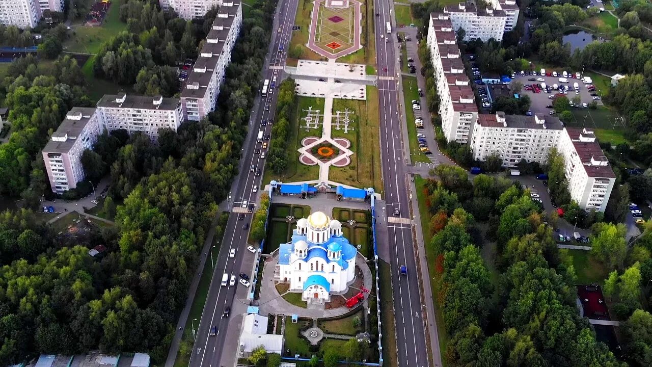 Площадь Ясенево. Ясенево (район Москвы). Ясенево 2003. Ясеневский район Москвы. Покажи ясенево