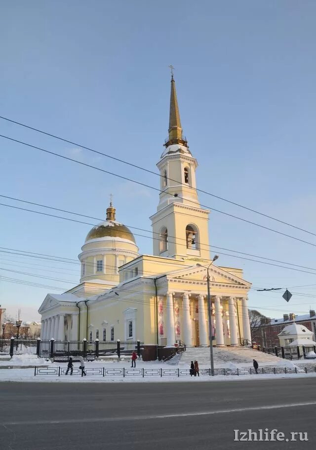Ижевск собор невского фото ЕПИСКОП ПАВЕЛ ПРИНЯЛ УЧАСТИЕ В ПРЕСТОЛЬНЫХ ТОРЖЕСТВАХ АЛЕКСАНДРО-НЕВСКОГО СОБОРА