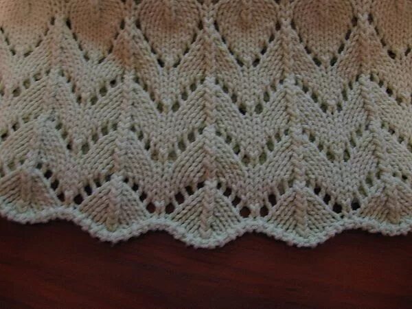 Ажурная кайма спицами. Красивый ажурный край спицами. Узоры спицами. Ажурный низ. Узоры спицами кайма.