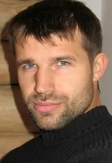 Актер ефременков