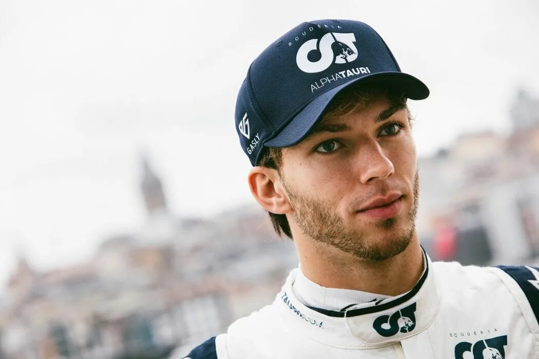 Pierre Gasly 2022. Пьер куртад. Пьер Маньоль. Пьер маглуан.