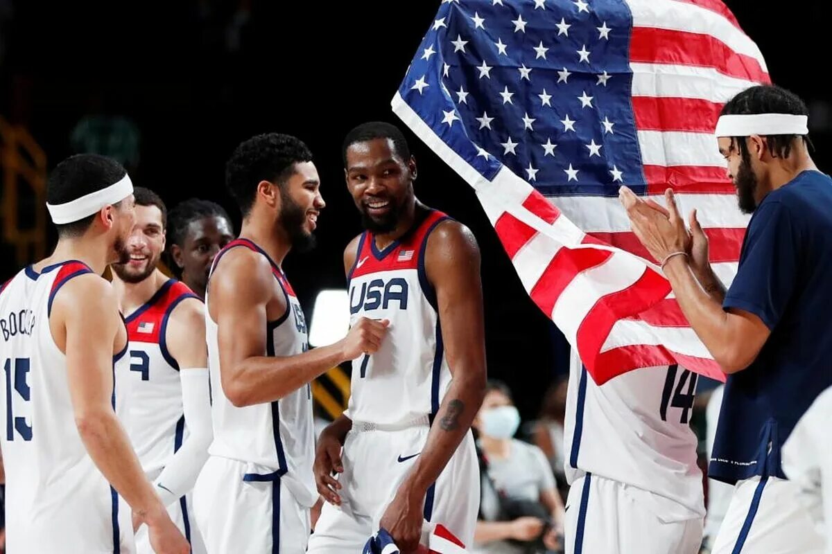 Team usa basketball 2012. Сборная сша по баскетболу 2012. Дрим тим 2008. Дрим тим сша баскетбол. Forward usa.