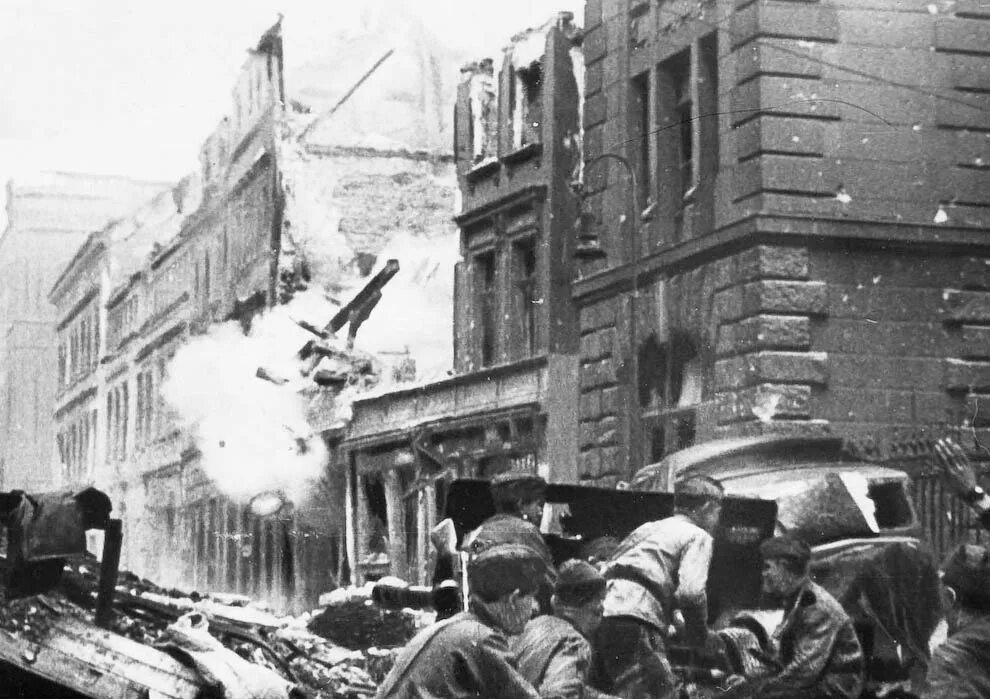 Последние дни великой отечественной войны. Штурм Берлина апрель 1945.