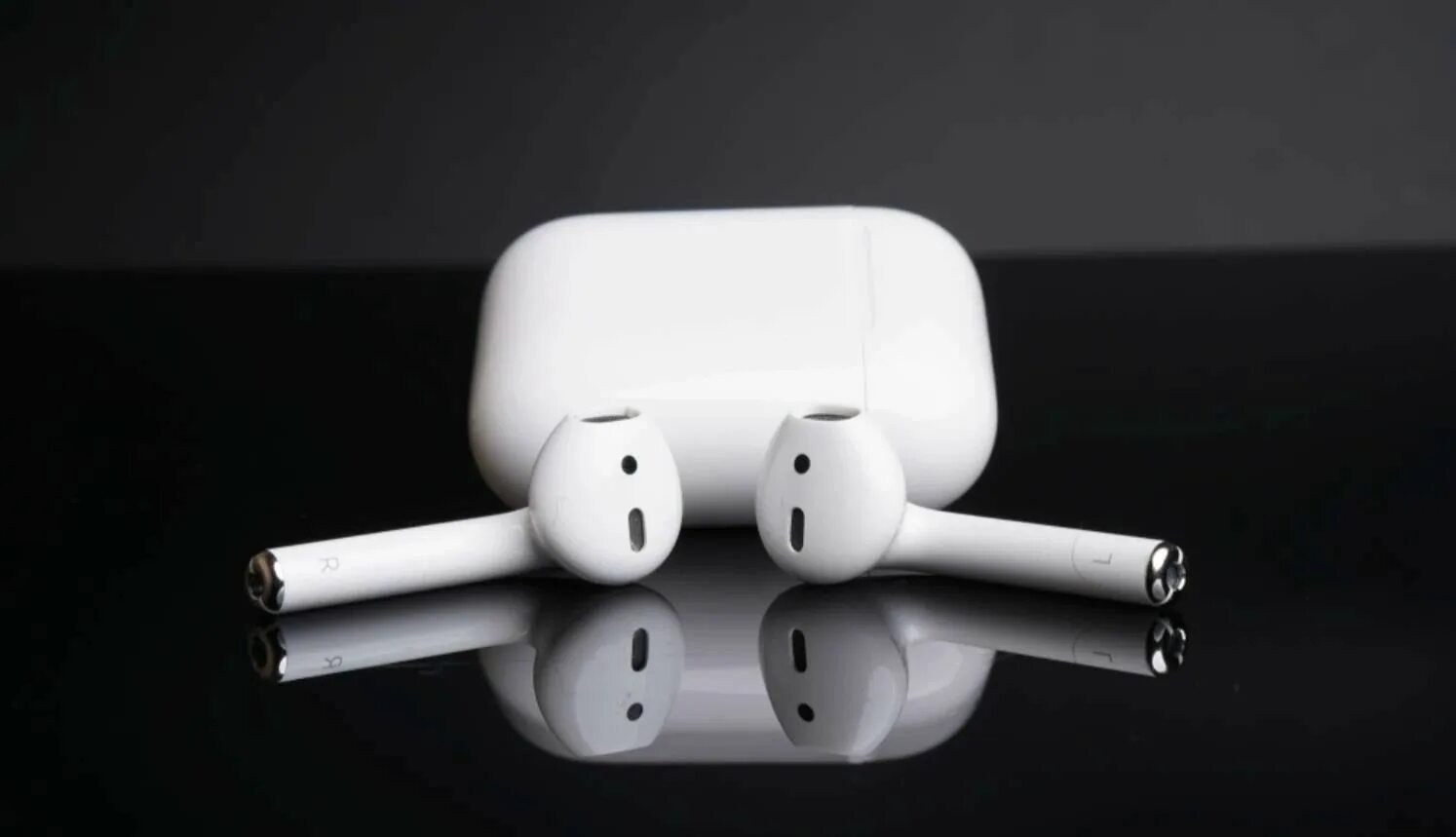 Airpods type с. Apple AIRPODS 2. Наушники AIRPODS Pro 2. Apple AIRPODS 2.1. Беспроводные наушники Apple AIRPODS (2019).