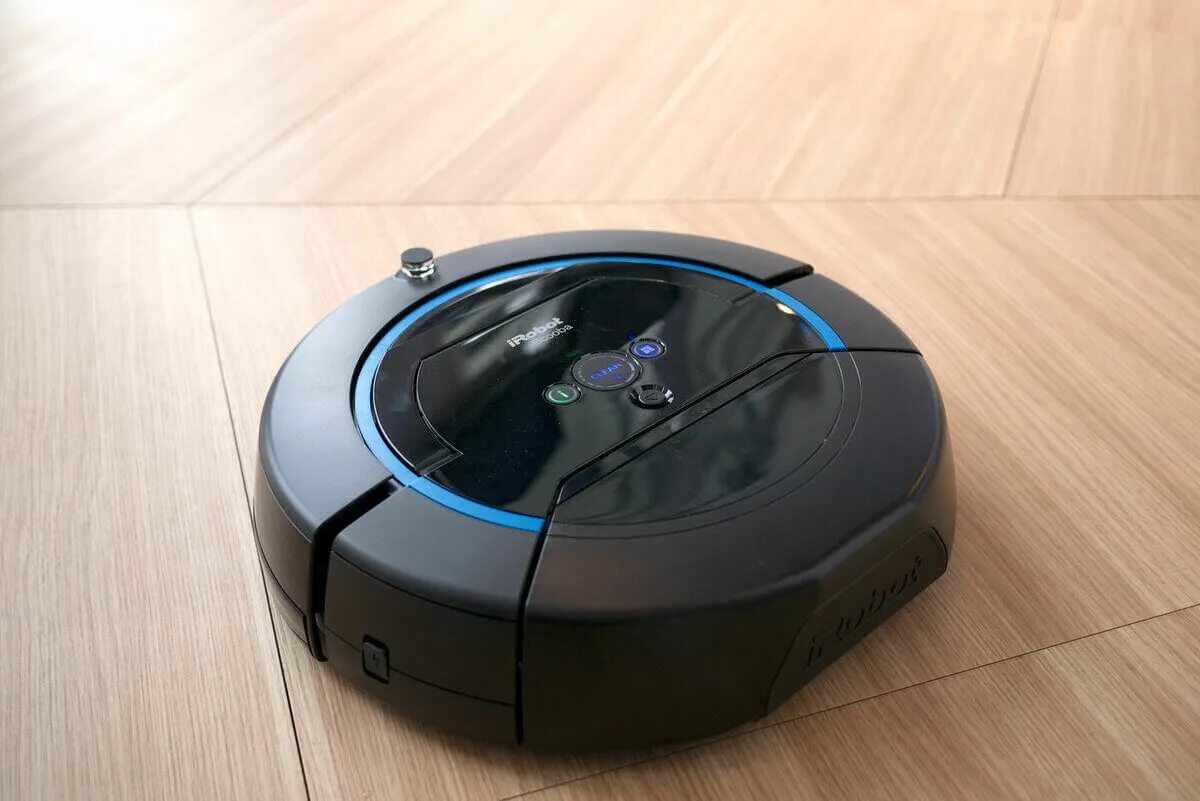 Scooba 450. Робот Scooba. Робот пылесос IROBOT. IROBOT Roomba 300.