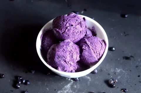 Черничное мороженое