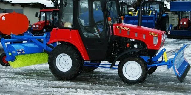 Навесной экскаватор bhsm-225 для трактора мтз 320. Навесное оборудование для беларус 320. Трактор мтз 320. Трактор беларус-320. Беларус 320 со снегоротором.