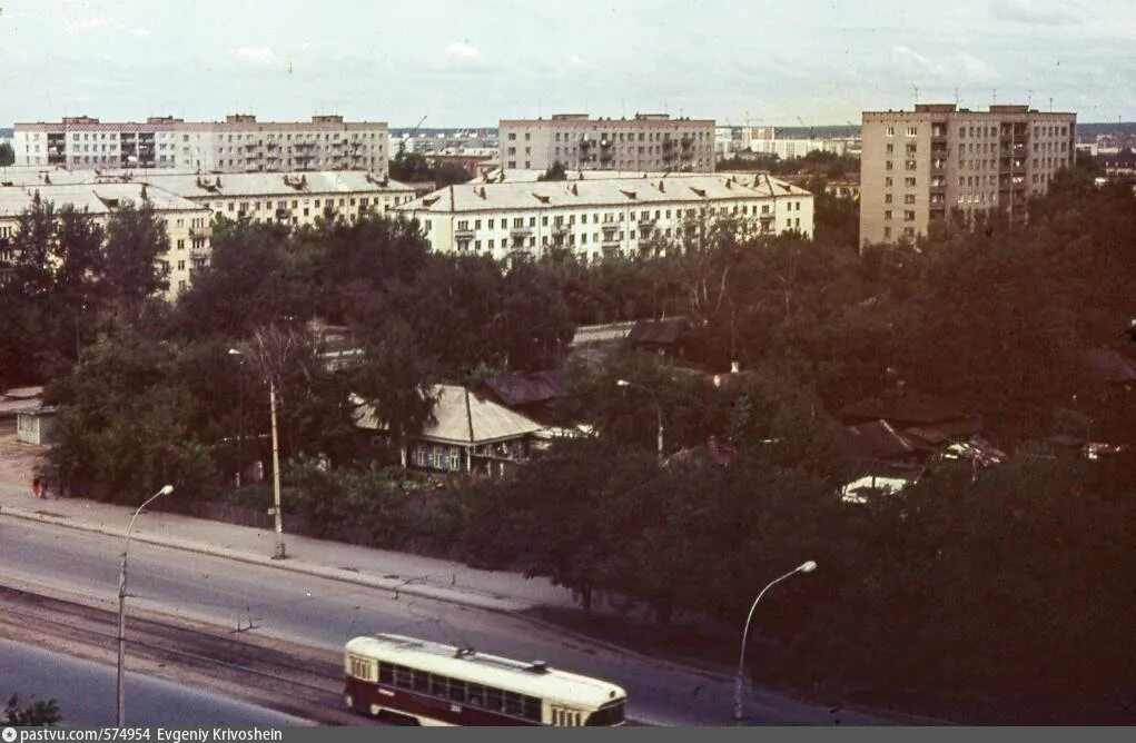 Новосибирск 1978 год. Новосибирск ул.гоголя 1970-е года. ипподромская новосибирск в 1970 году. ипподромская старый новосибирск. ипподромская новосибирск в 1980 году.