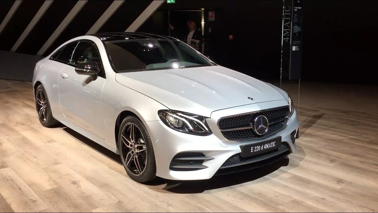 Mercedes e 220. Mercedes Benz e220. Мерседес-Бенц e220d 4matic. Mercedes e220 2017. Mercedes Benz e220d 4 matic.