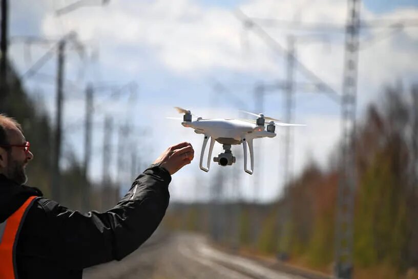 Дрон гибдд. Гибель 24 операторов дронов. Украинские беспилотники атаковали москву. Аэродром танай катастрофа. Гибель 24 операторов дронов.