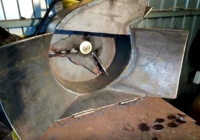 Снегоуборщик из триммера своими руками. Ротор на снегоуборщик из триммера. триммер самоделка снегоуборка. ротор для самодельного снегомёт из триммера. снегоуборщик из триммера насадка daewoo.