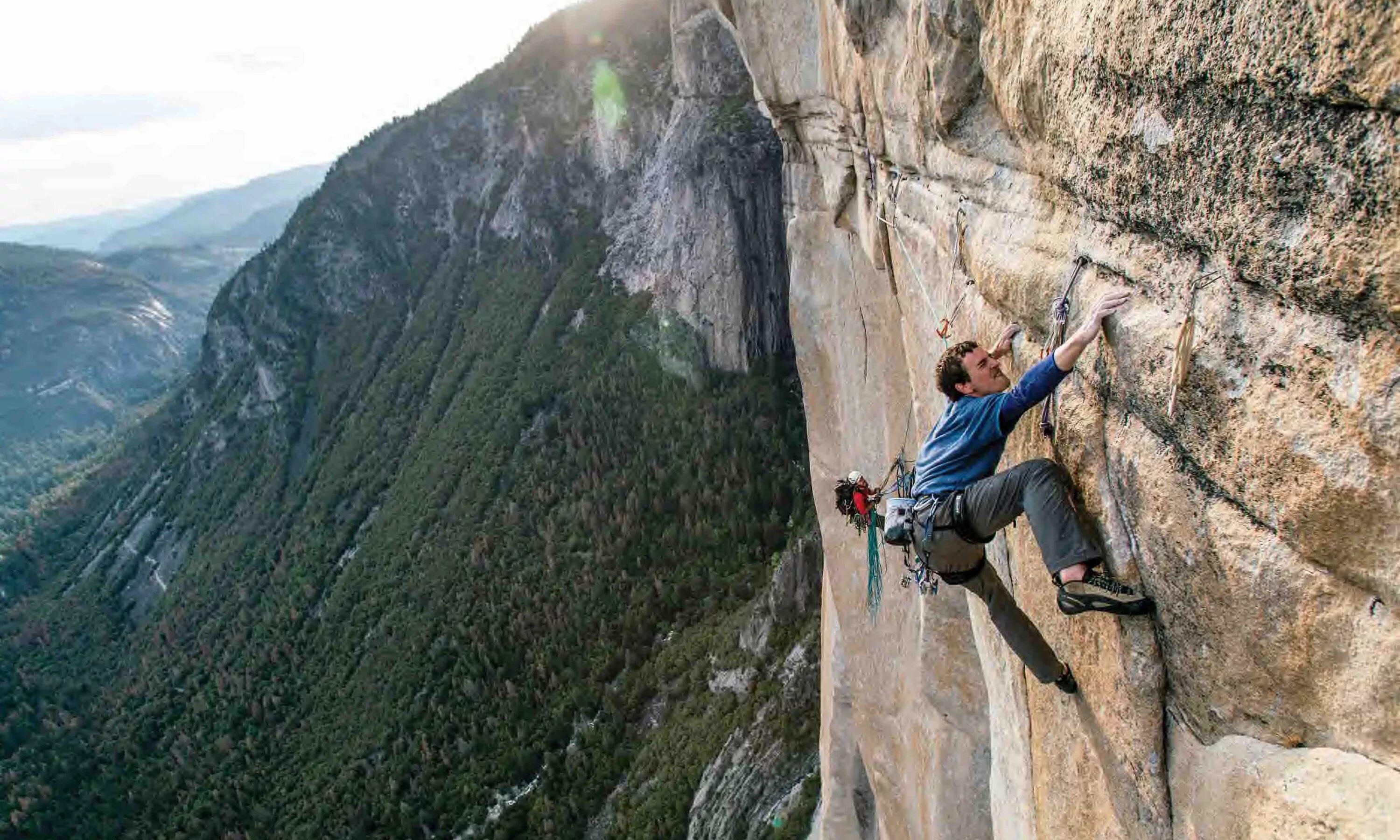 They climb like. Слово Climb фото с подписью.