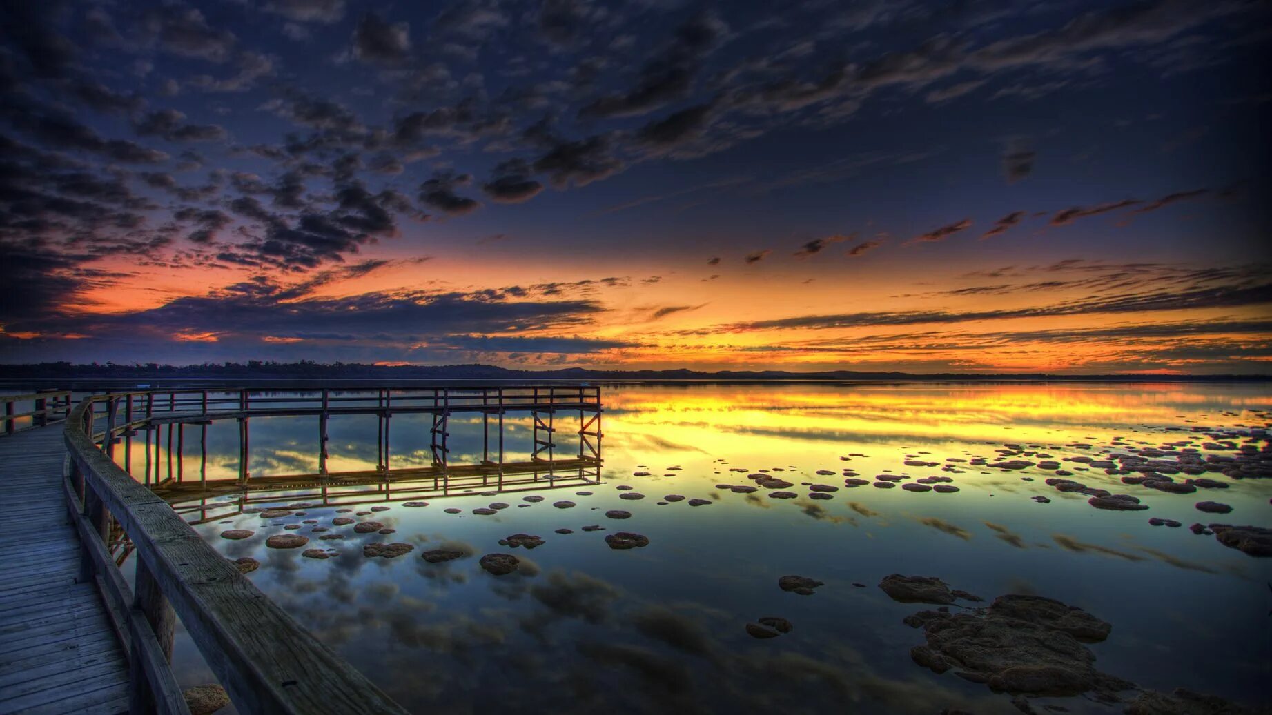 Вечер evening. Природа вечер. море пирс закат. вечер на море. ночное море.