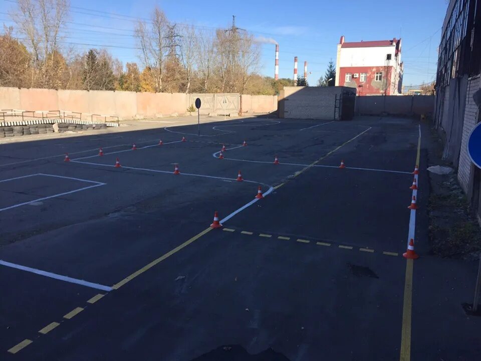 Продается автодром. Продается автодром. Площадка автошколы. Площадка автошколы. Автодром.