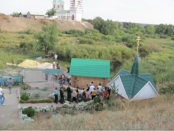 Погода в михайловке саратовский район саратовская область. Родник село Михайловка Саратовской. Село Михайловка Саратовский район. Село Михайловка Саратовский район Саратовская область. Михайловка Саратовская область Церковь купель.