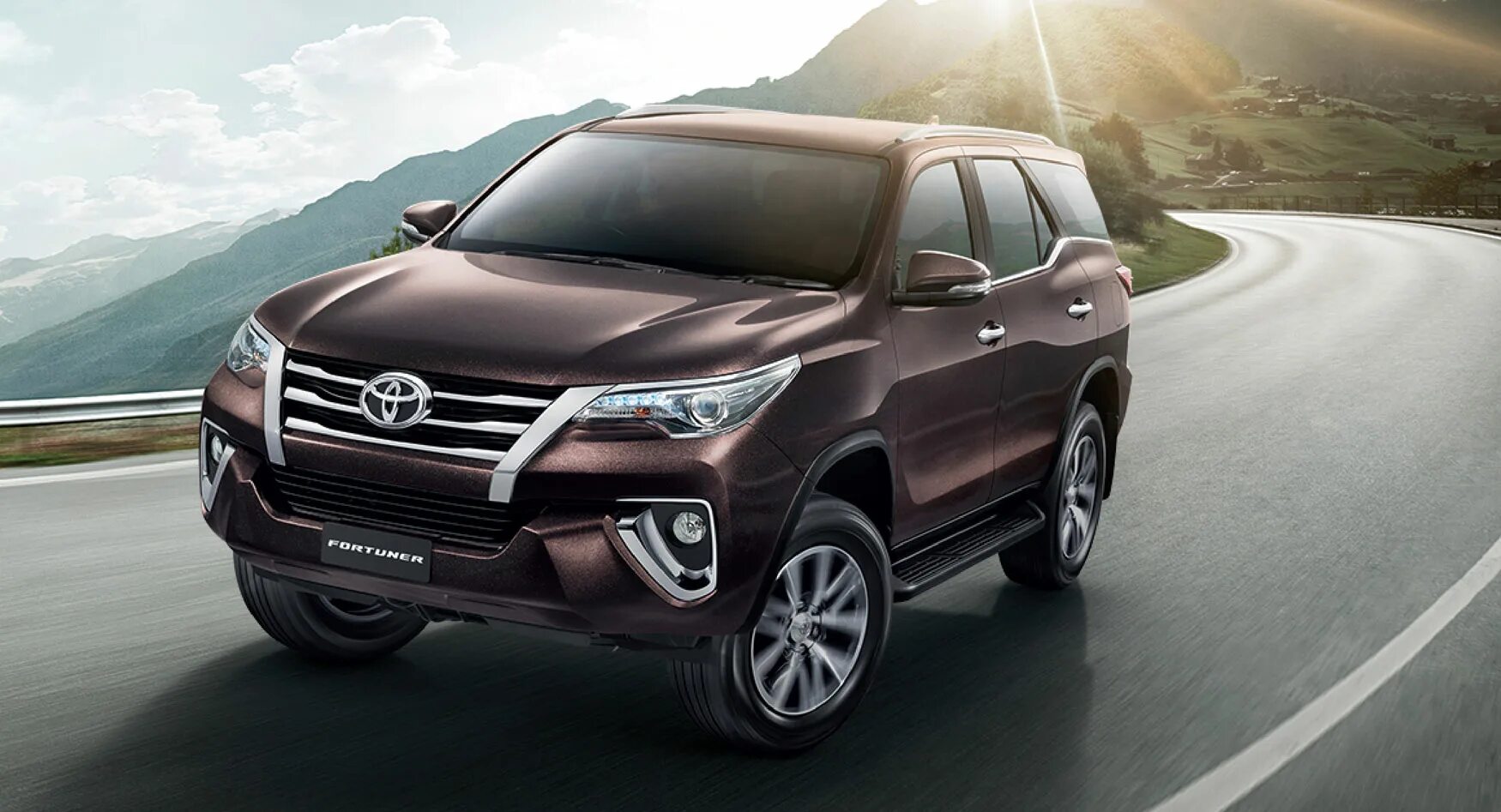 Купить новый фортунер. Тойота фортунер 2016. Toyota фортунер 2016. Toyota Fortuner 2022. Fortuner Toyota Fortuner.