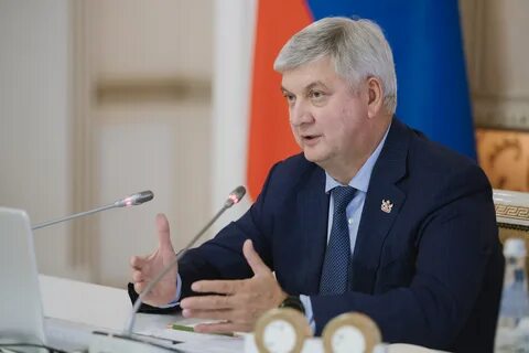 Губернатор 2000
