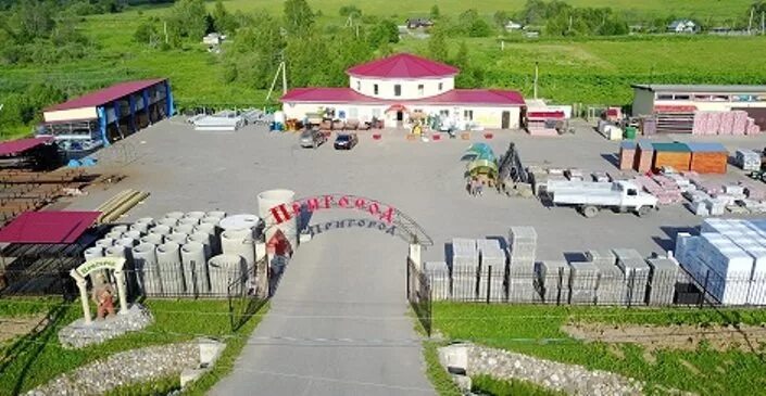 Волоколамский строительный магазин. Волоколамский строительный магазин. Пригород лотошино. Магазин строитель. Парковая, д.