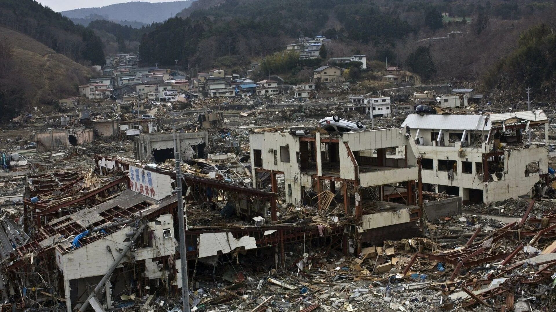 Землетрясения в реальном. Землетрясения в реальном. Карта будущих землетрясений. Разрушения после землетрясения. Фукусима цунами.