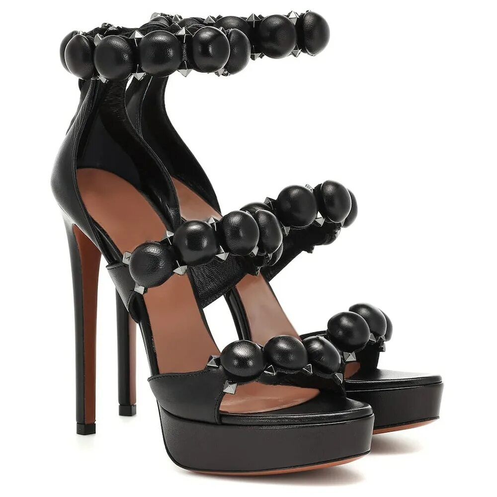 Alaia туфли. Туфли alaia paris. босоножки алайя. босоножки alaia с шариками. alaia обувь босоножки.