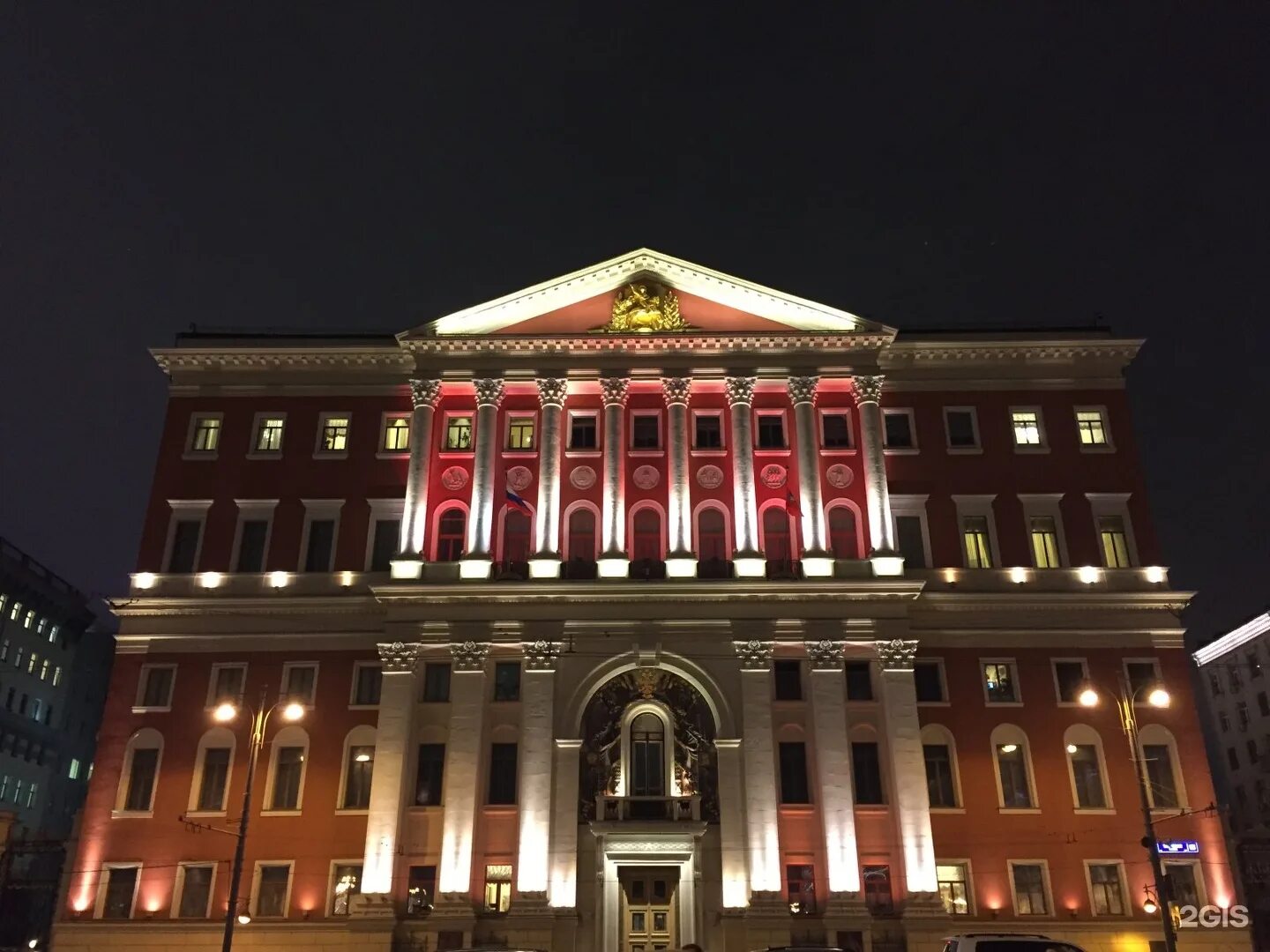 Тверская 13 мэрия москвы. Здание мэрии москвы (бывший дом генерал-губернатора). Мэрия на тверской 13. Муниципалитет г москвы. Здание мэрии москвы.