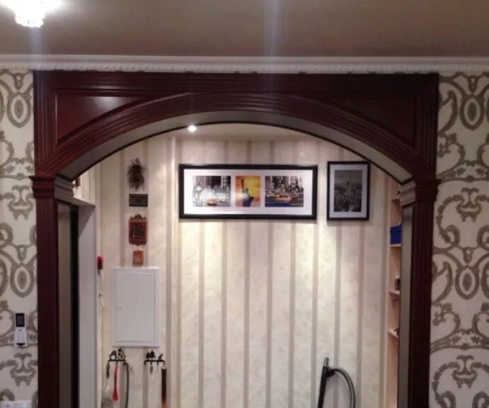 Декоративная арка в квартире. Мраморный дворец колонны пилястры. Арка-врата сент луис очертания. Сайт арка. Краснодеревщик деревянные арки дверные.