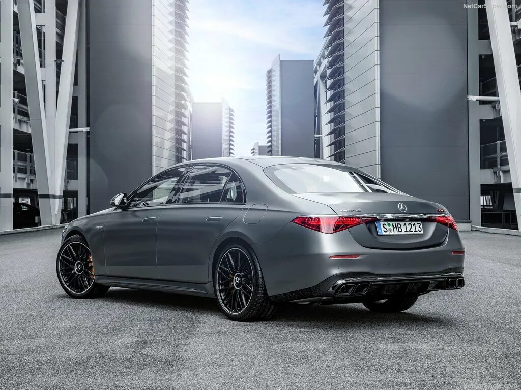 Mercedes benz amg s 63 e performance. Мерседес амг c 63 s. Mercedes e class 2023. E63 amg 2024. Mercedes s63 coupe.