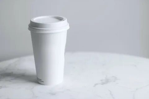 Стаканчик кофе белый
