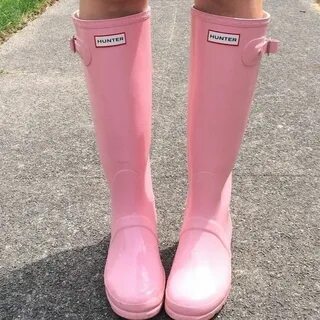 Розовые сапоги женские