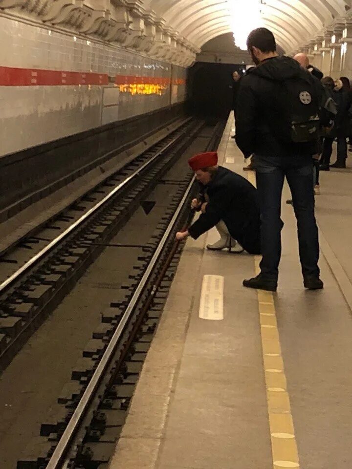 В "кыйыве" затопило метро из-за местных "супер-строителей". Изумленные "комменты