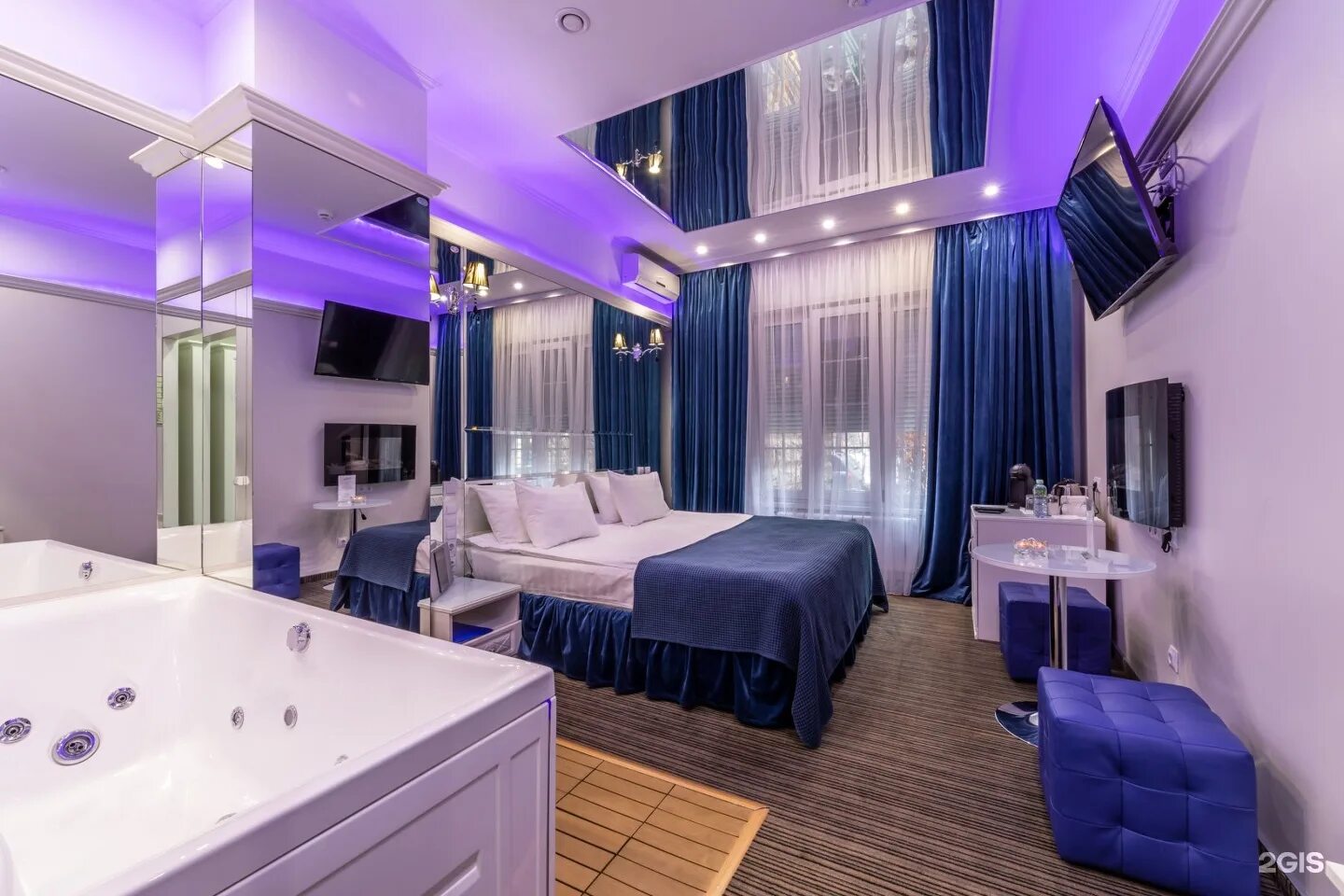 Офис недвижимости. Тануки алтуфьевское шоссе 14. Комната шоссе энтузиастов. Гостиница гипноз москва. Комната шоссе энтузиастов.