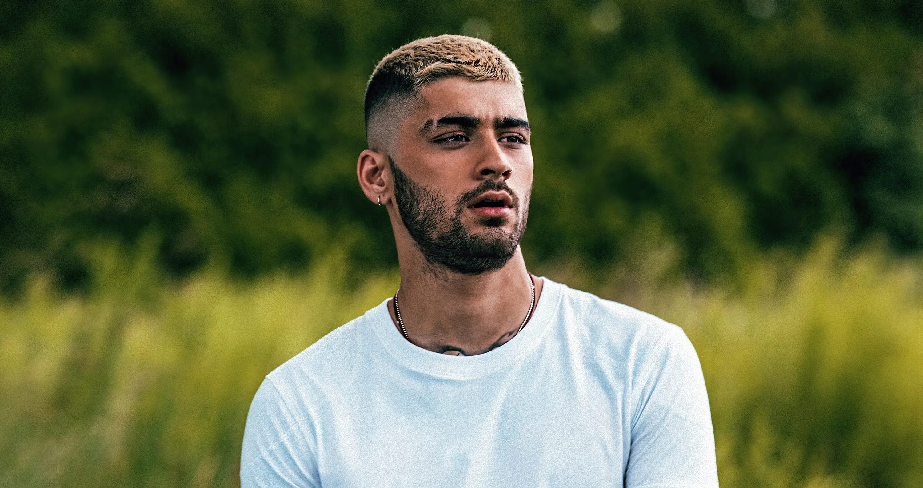 Зейн малик dusk till. Зейн Малик. Zayn Malik 2021. Zayn Malik 2022. Зейн Малик 2023.