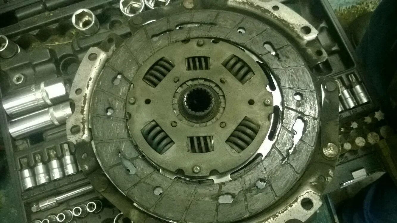 Сцепления ваз 2112 на 2182. Корзина ваз 2112 16 клапанов. Сцепление ваз 2112. Как поменять сцепление ваз 2112. Система сцепления ваз 2112.