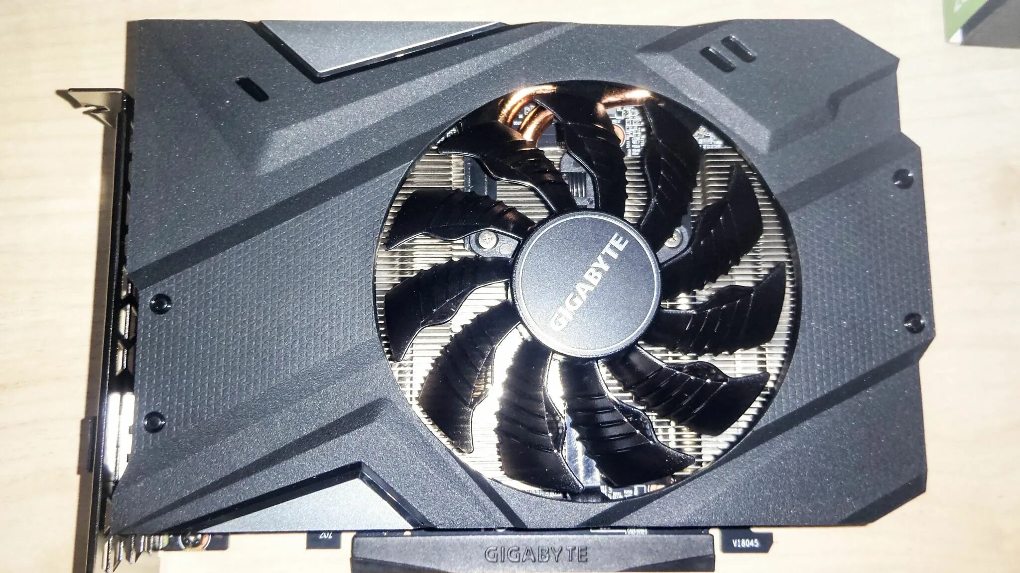 Gigabyte geforce rtx 2060 6g. RTX 2060 Gigabyte Mini. Видеокарта гигабайт RTX 2060. Gigabyte RTX 2060 Mini ITX. GV-n2060ixoc-6gd.