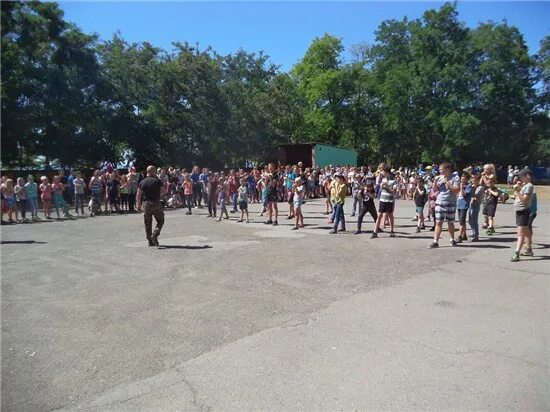 лагерь орленок красный десант.