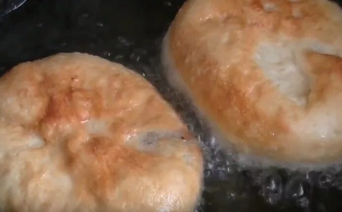 Мясо для беляшей рецепт сочный. Беляши с мясом на сковороде пошаговый. беляш с мясом жареный на сковороде. беляши с мясом на сковороде в домашних условиях. тесто для беляшей с мясом на сковороде.
